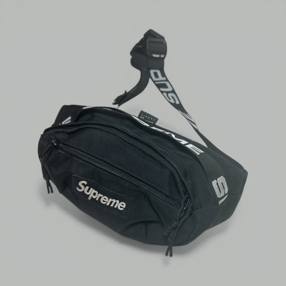 Supreme Black Logo Belt Bag - Picture 2 of 5